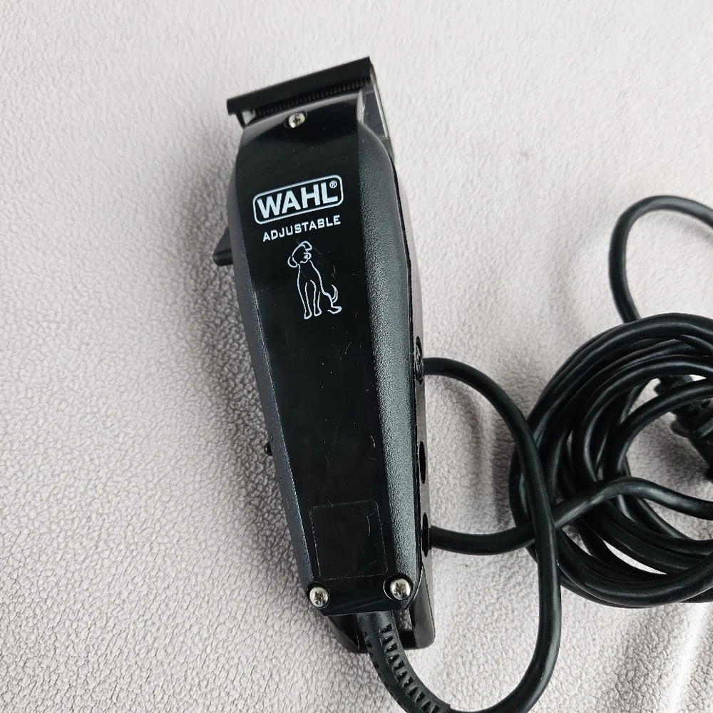 Wahl Adjustable Pet Clippers Electric Handheld PCMC W/ Case Guards Black Corded